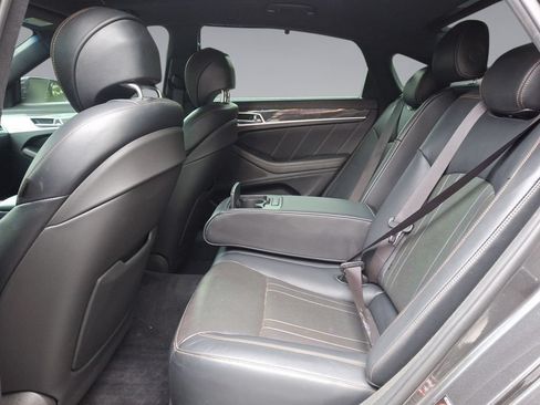 Used 2020 Genesis G80 3.3T Sport RWD image 20