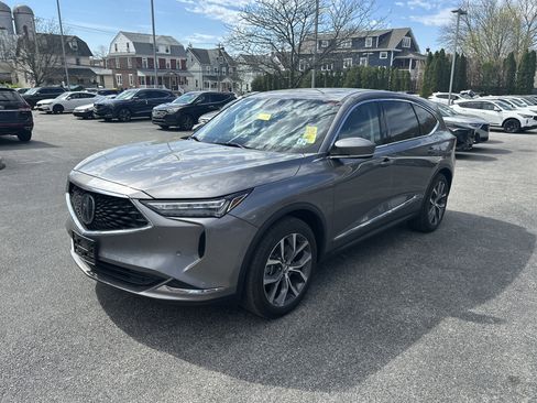 Used 2023 Acura MDX SH-AWD w/ Technology Package image 2