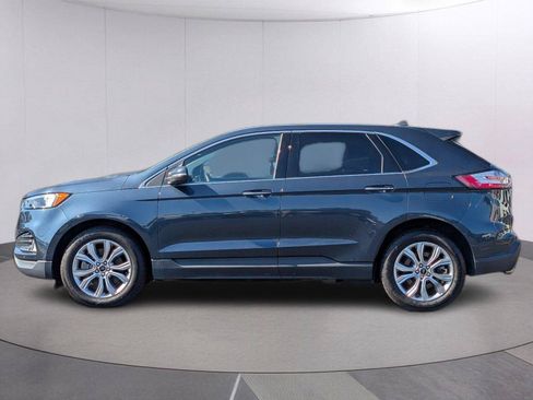 Used 2024 Ford Edge Titanium AWD/4WD image 2