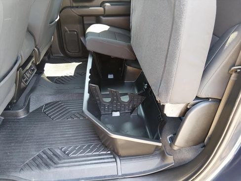 Used 2021 Chevrolet Silverado 1500 LT RWD image 15
