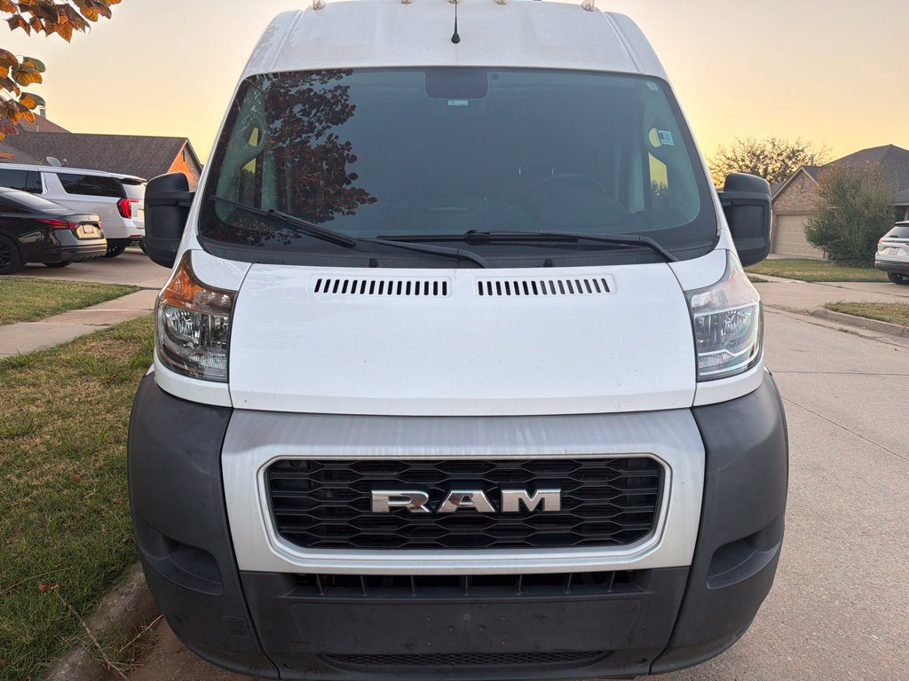 Used 2021 RAM ProMaster 2500 w/ Convenience Group FWD image 2
