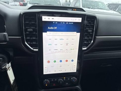 New 2025 Ford Ranger XLT w/ Equipment Group 301A High AWD/4WD image 9