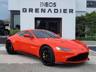 Used 2023 Aston Martin V8 Vantage Coupe RWD video 1
