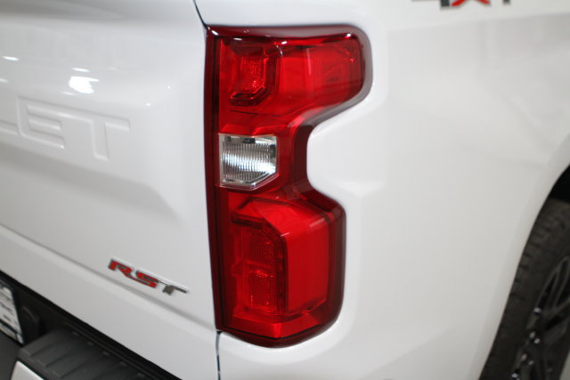 Used 2026 Chevrolet Silverado 1500 RST w/ RST Select Package AWD/4WD image 35