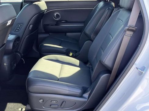 New 2026 Hyundai Palisade Calligraphy FWD image 13