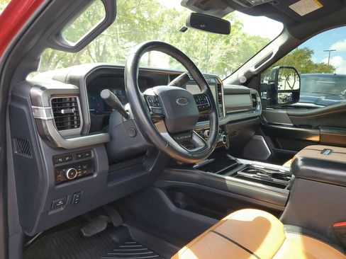 Used 2024 Ford F250 Platinum w/ Tremor Off-Road Package AWD/4WD image 20