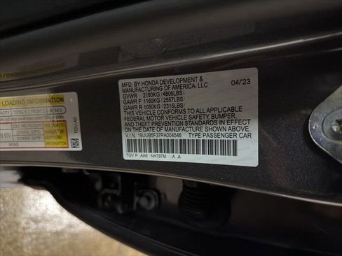 Used 2023 Acura TLX image 25