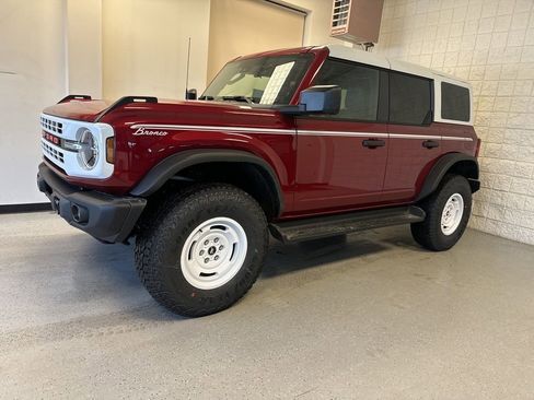 New 2026 Ford Bronco Heritage Edition AWD/4WD image 13