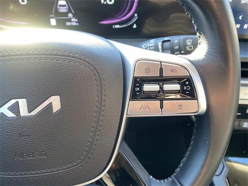 Used 2024 Kia Telluride S w/ S Sunroof Package image 25