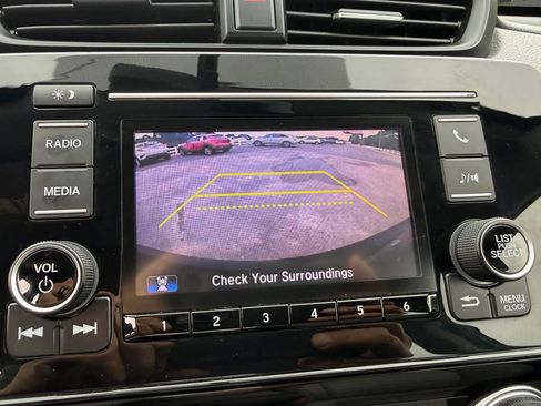 Used 2018 Honda CR-V LX image 21