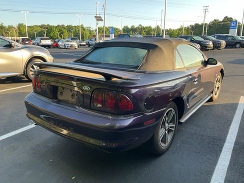 Used 1997 Ford Mustang Convertible RWD image 5
