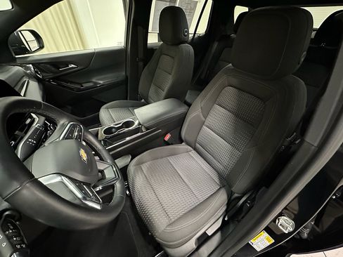 Certified 2025 Chevrolet Equinox LT image 24