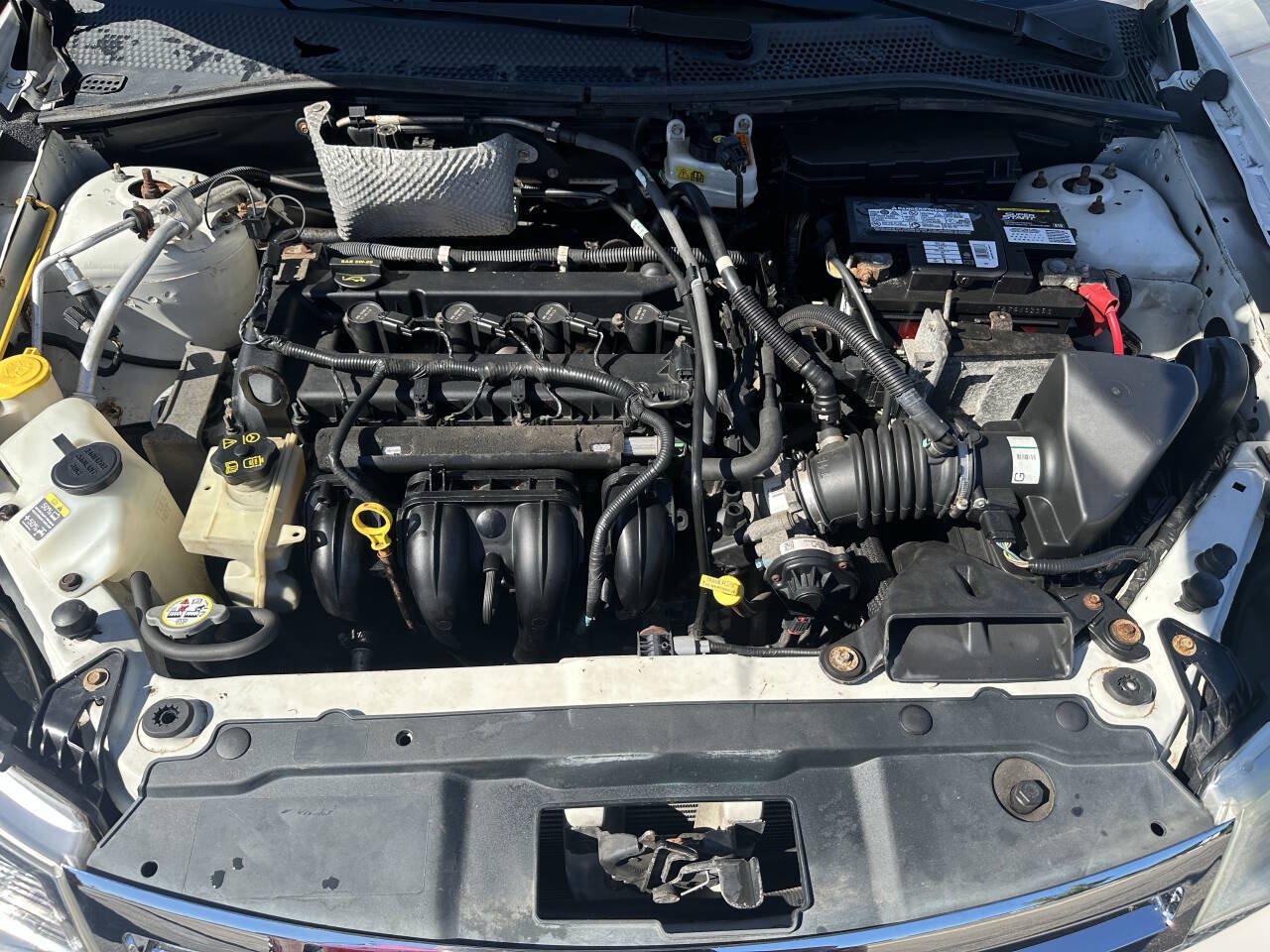 Used 2010 Ford Focus SE FWD image 35