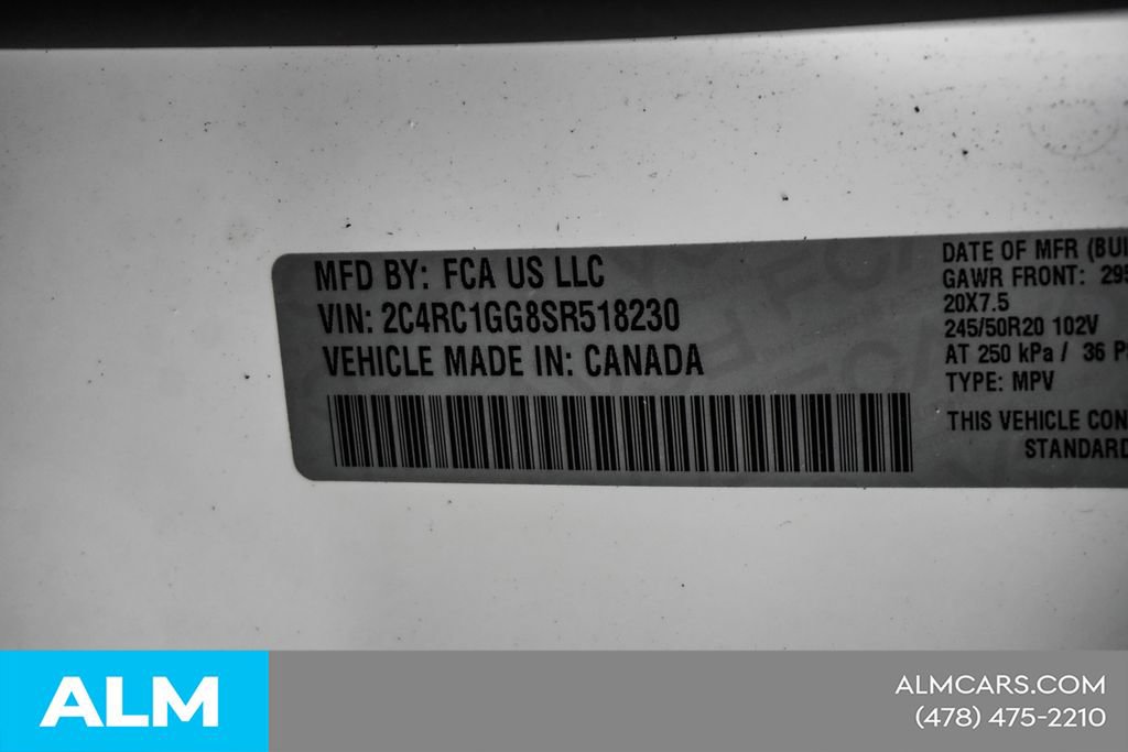 Used 2025 Chrysler Pacifica Limited FWD image 51