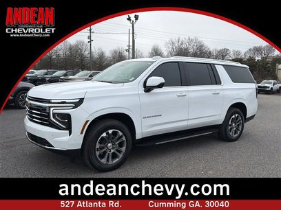 Used 2025 Chevrolet Suburban LT w/ Comfort Package