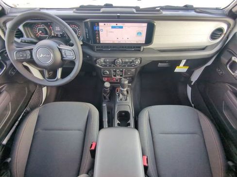 New 2026 Jeep Gladiator Sport AWD/4WD image 16