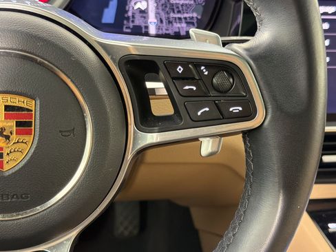 Certified 2022 Porsche Cayenne AWD/4WD image 22