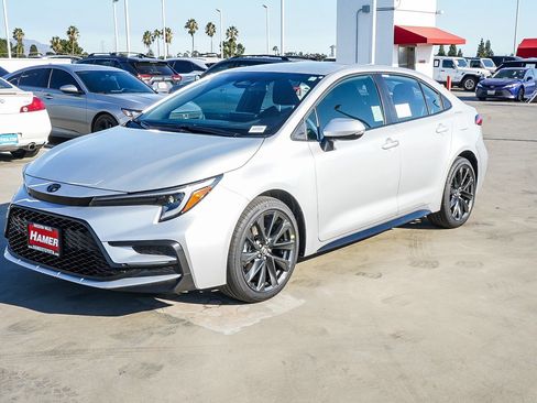 New 2026 Toyota Corolla SE FWD image 3
