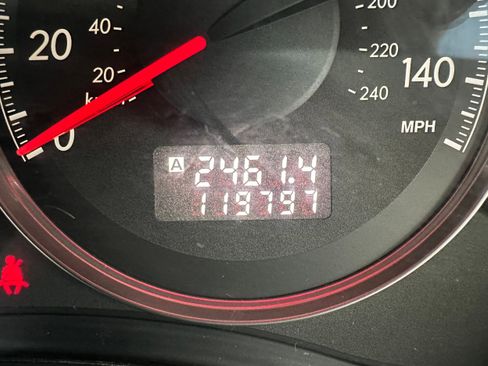 Used 2009 Subaru Legacy 2.5i Special Edition image 10