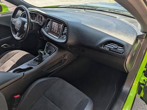 Used 2019 Dodge Challenger R/T Scat Pack w/ Plus Package RWD image 14