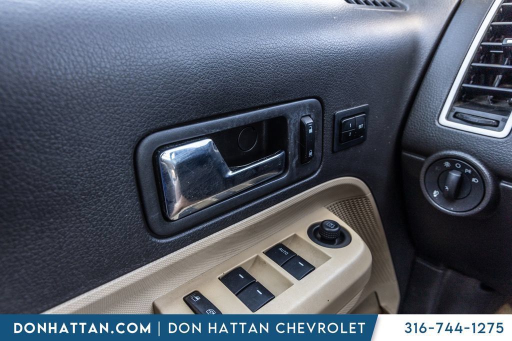 Used 2008 Ford Edge Limited FWD image 11