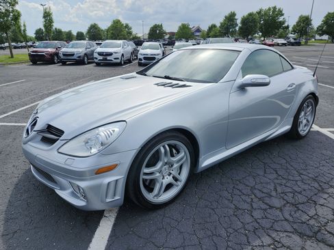 Used 2006 Mercedes-Benz SLK 55 AMG image 38