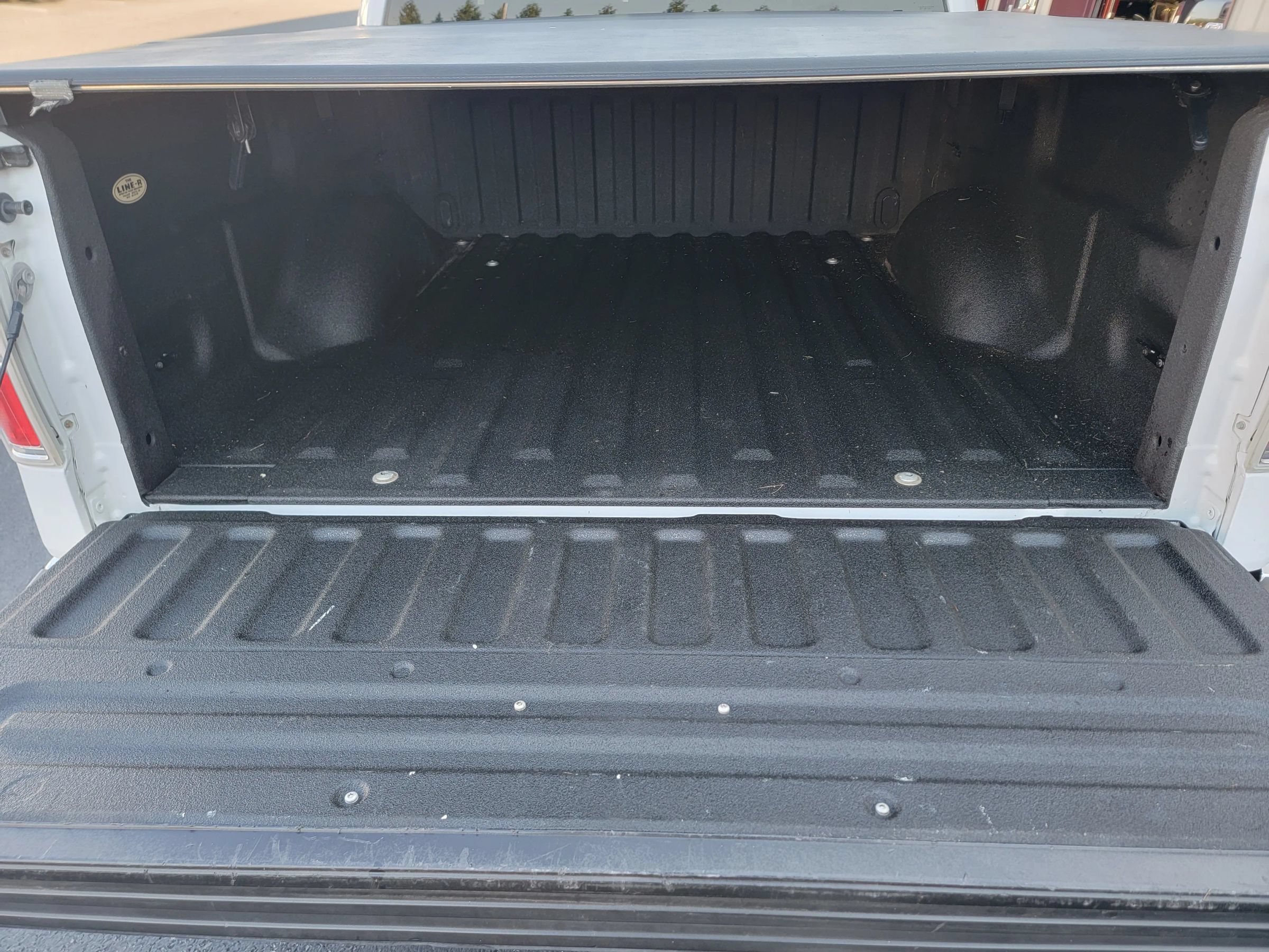 Used 2014 Ford F150 XLT w/ Equipment Group 301A Mid AWD/4WD image 23