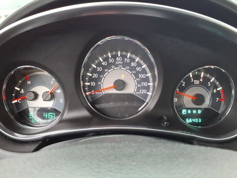 Used 2013 Chrysler 200 Limited w/ Sun/Sound Group image 22