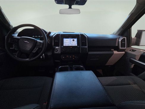 Used 2019 Ford F150 XLT image 22