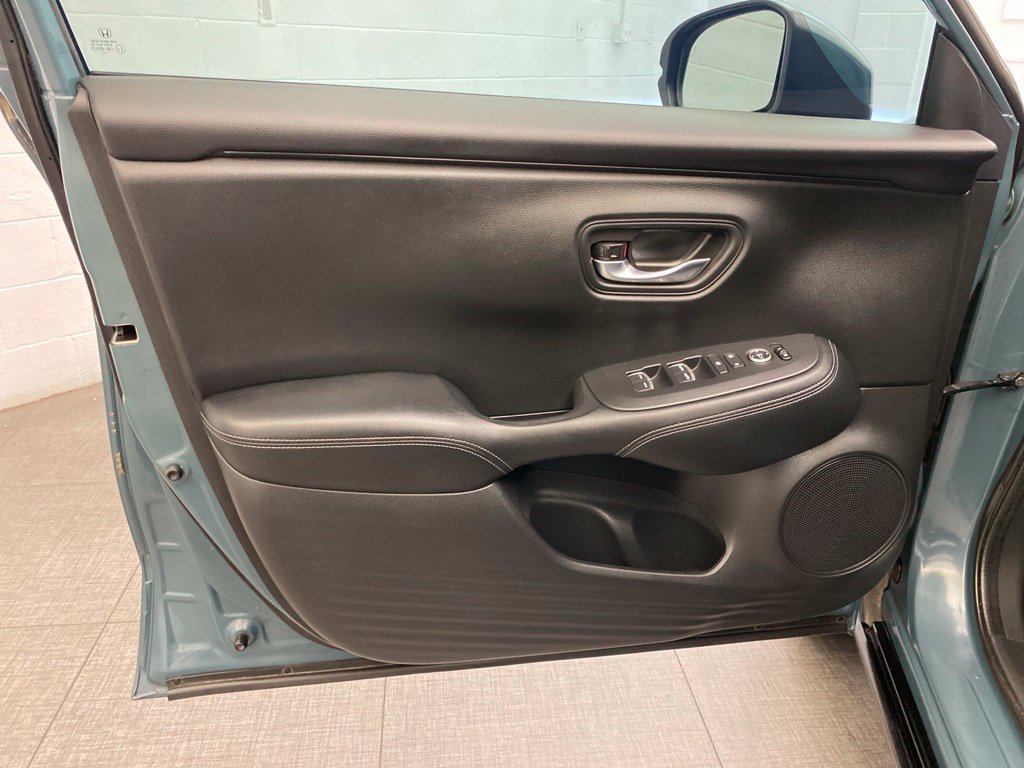 Used 2023 Honda HR-V EX-L image 19