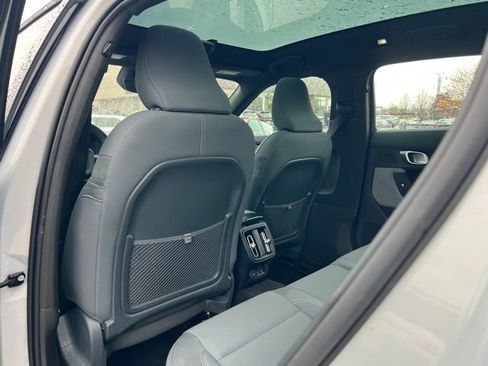 Used 2022 Polestar Polestar 2 Long Range Dual Motor w/ Plus Package image 9