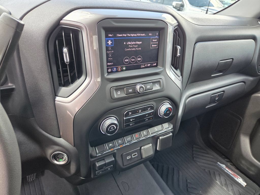 Used 2023 Chevrolet Silverado 1500 Custom Trail Boss w/ LPO, Dark Essentials Package AWD/4WD image 26