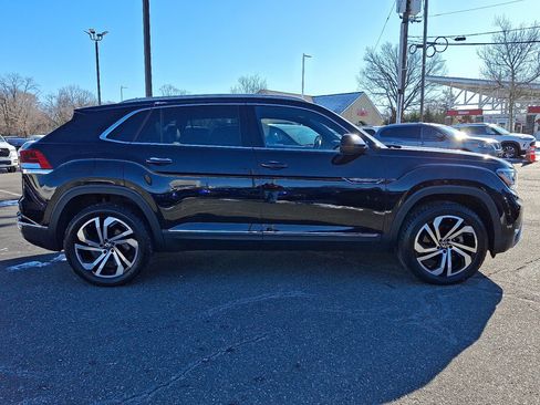 Used 2020 Volkswagen Atlas Cross Sport SEL Premium image 6