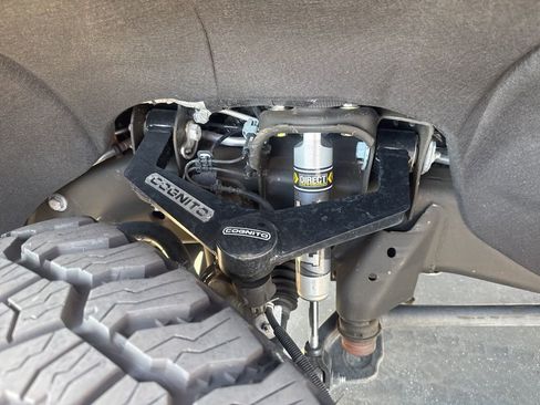 Certified 2025 GMC Sierra 2500 AT4 w/ AT4 Premium Plus Package AWD/4WD image 33