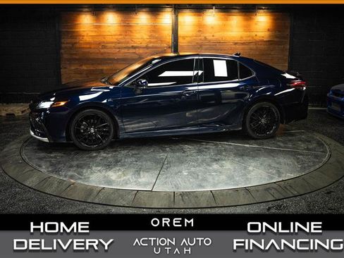 Used 2022 Toyota Camry XSE w/ Carpet Mat Package (TMS) FWD image 1