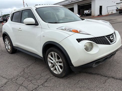 Used 2013 Nissan Juke SL FWD image 1