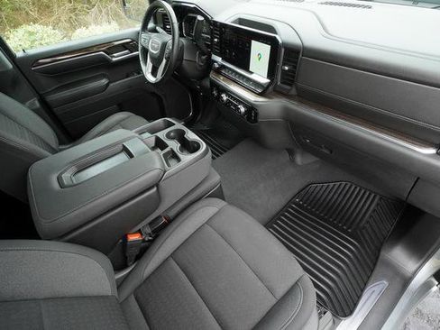 Used 2023 GMC Sierra 1500 Elevation image 25