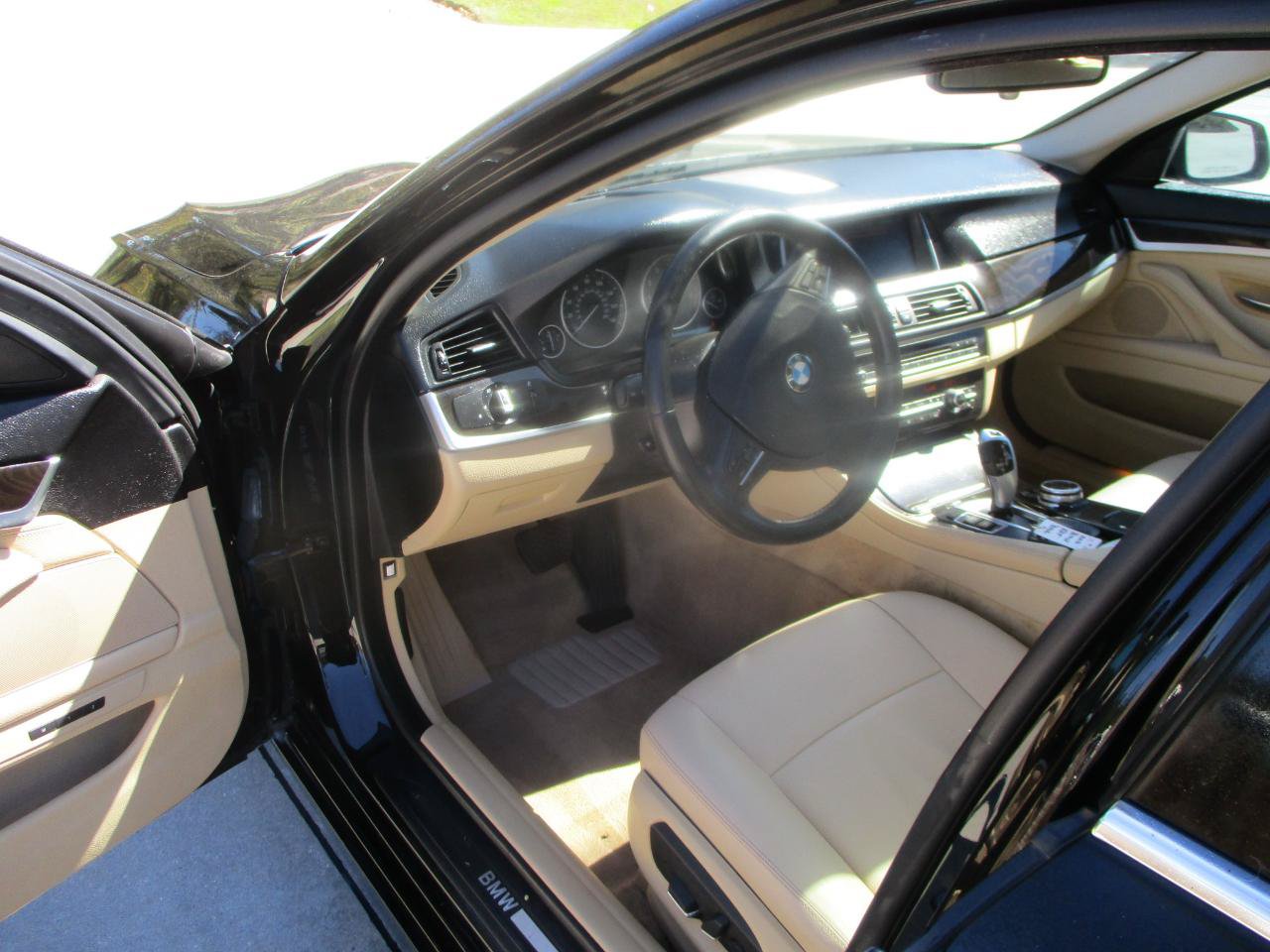 Used 2014 BMW 535i Sedan RWD image 15