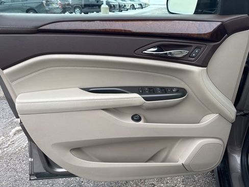 Used 2012 Cadillac SRX Luxury image 11