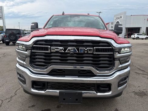 Used 2026 RAM 2500 Big Horn AWD/4WD image 2