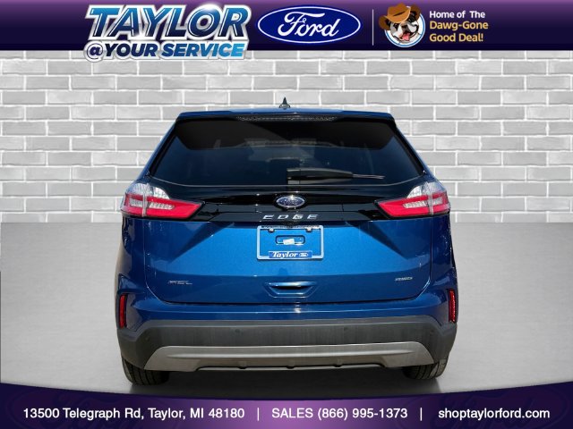 Certified 2024 Ford Edge SEL w/ Convenience Package AWD/4WD image 4