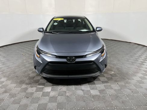 Used 2024 Toyota Corolla LE image 3