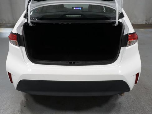 Certified 2024 Toyota Corolla LE FWD image 31