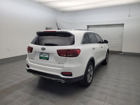 Used 2019 Kia Sorento EX FWD image 9
