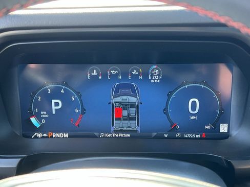 Used 2025 Ford F150 Raptor AWD/4WD image 17