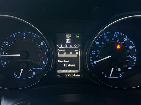 Used 2018 Toyota Corolla iM w/ All-Weather Mat Package image 28