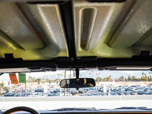 Used 2020 Jeep Gladiator Rubicon w/ Trailer Tow Package image 19