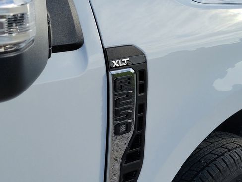 New 2026 Ford F250 XLT AWD/4WD image 8