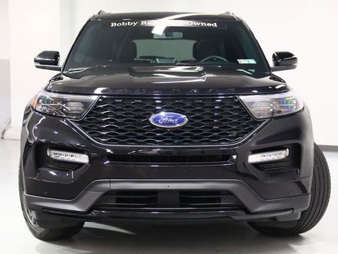 Used 2024 Ford Explorer ST w/ Equipment Group 401A image 3