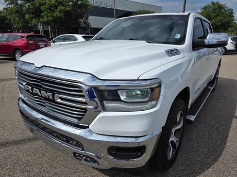 Used 2023 RAM 1500 Laramie AWD/4WD image 4